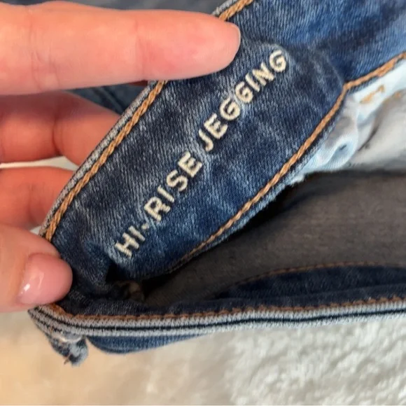 American Eagle Next Level Stretch Hi-Rise Jegging - Picture 14 of 16